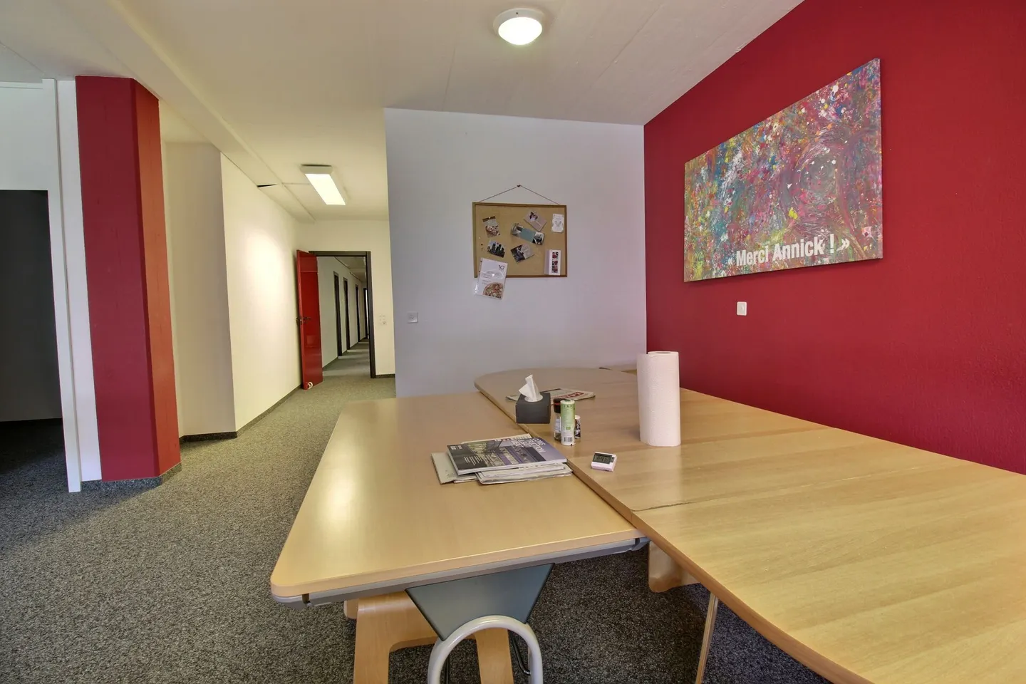 Offices with archives and parking spaces - Photo 21 of 22