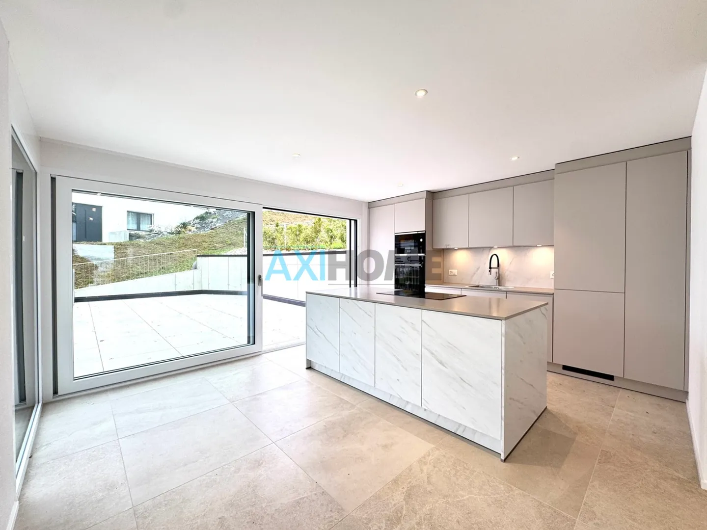 Moderne Villa mit Panoramablick - Foto 5 von 24