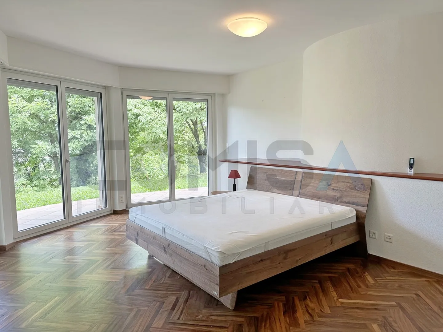 VEZIA Villa con 7 Camere e Piscina Interna - Foto 4 di 6