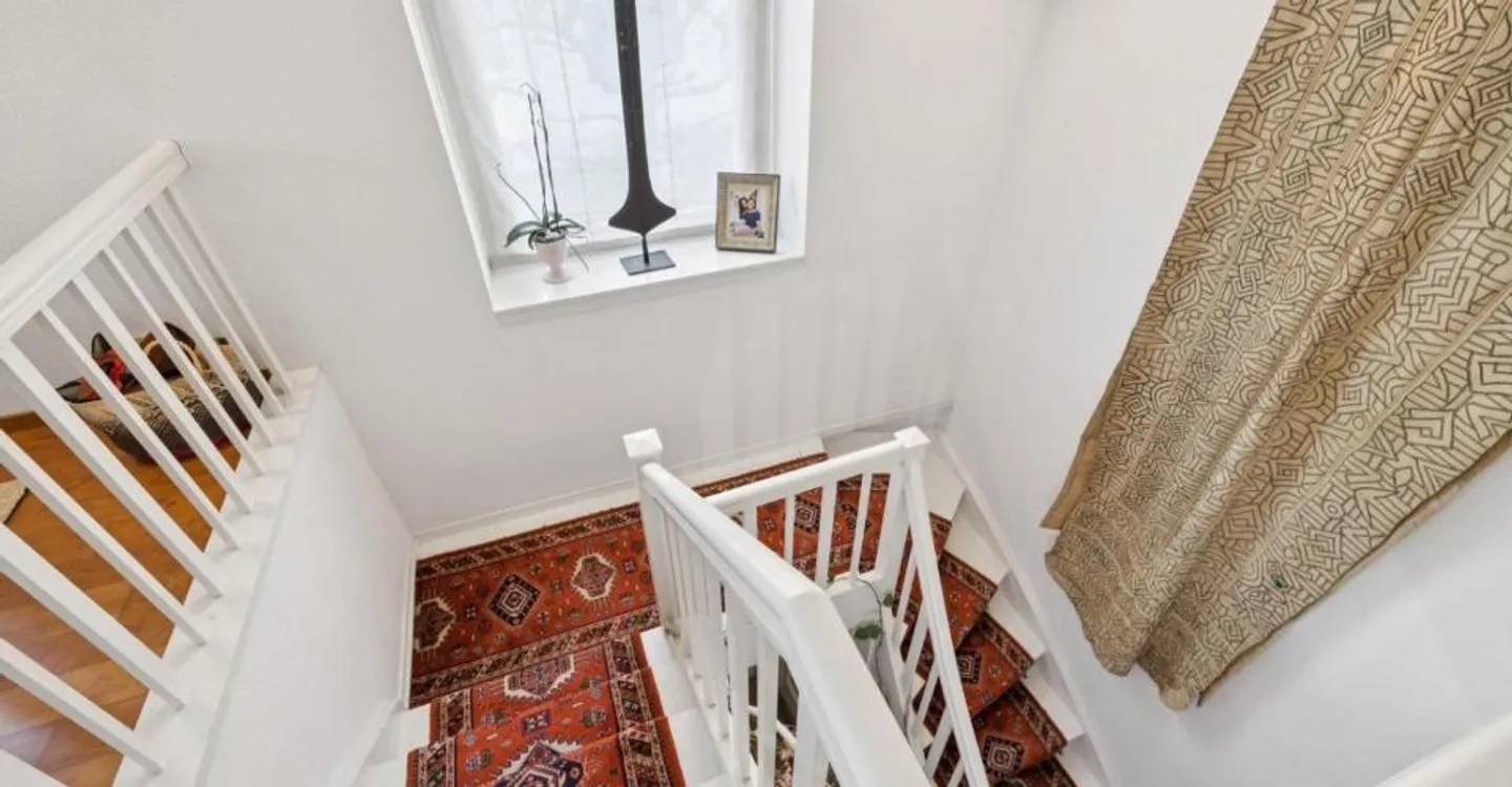 Grande proprietà con 3 appartamenti - Foto 6 di 12
