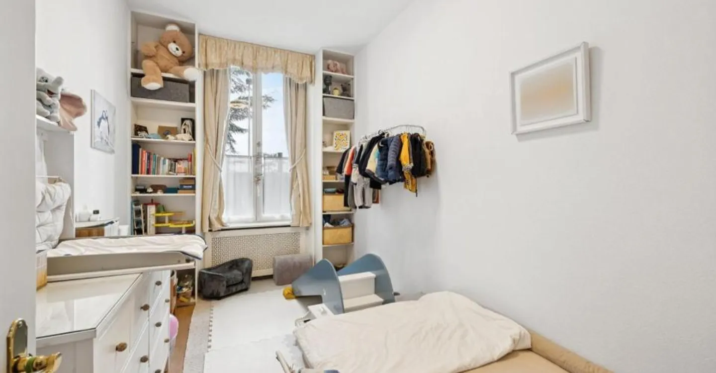 Grande proprietà con 3 appartamenti - Foto 8 di 12