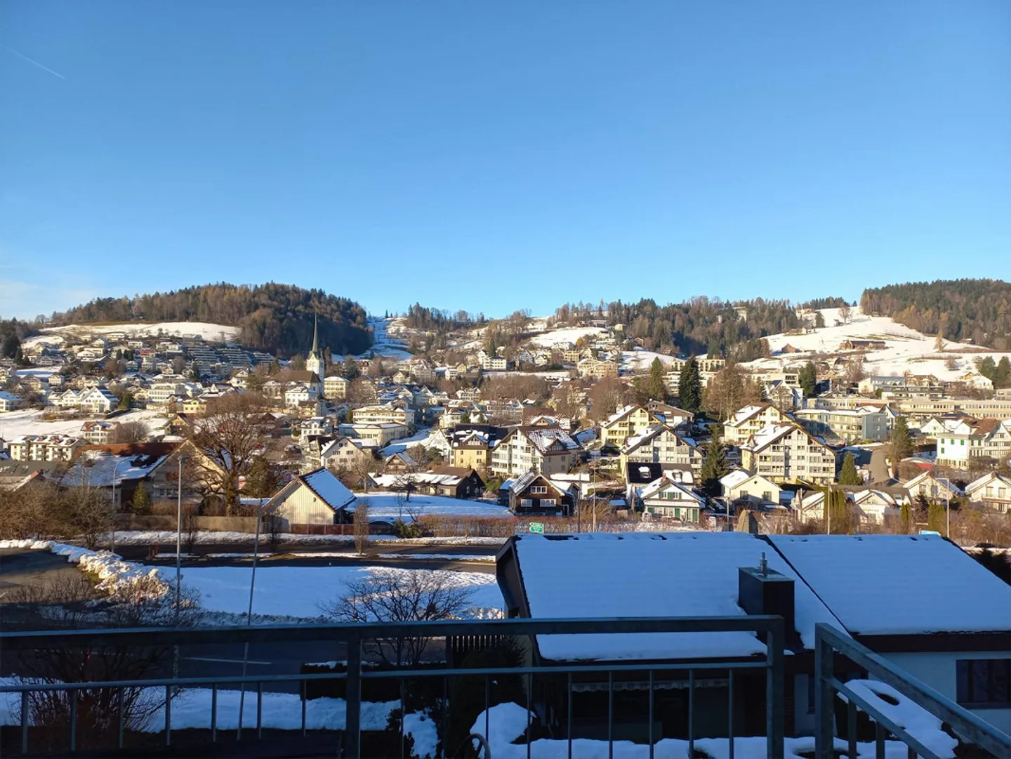 Schöne neu renovierte 4 1/2 - Zimmerwohnung mit Sicht auf Teufen - Photo 1 of 9