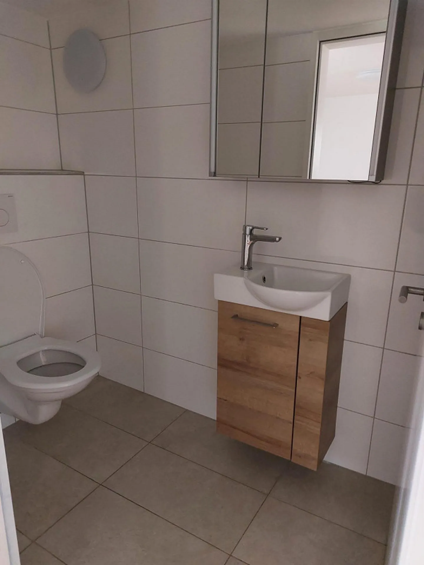 Renovated 2.5 Room Attic Apartment for Rent in the Old Town - Photo 7 of 7