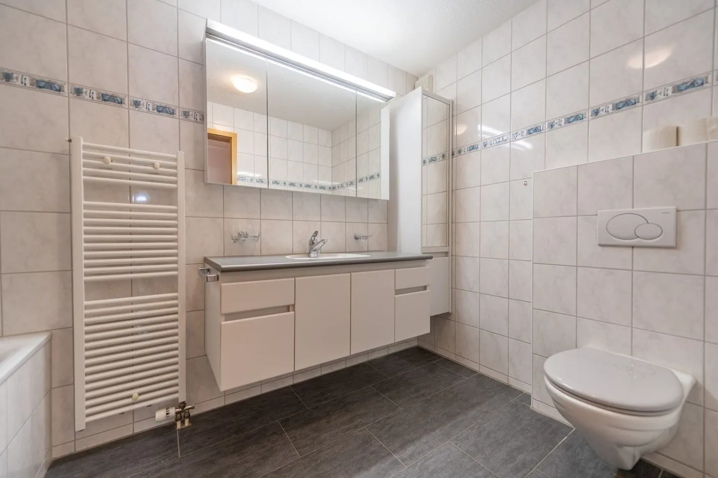 Vivere comodamente a Niederscherli, popolare - Foto 10 di 13