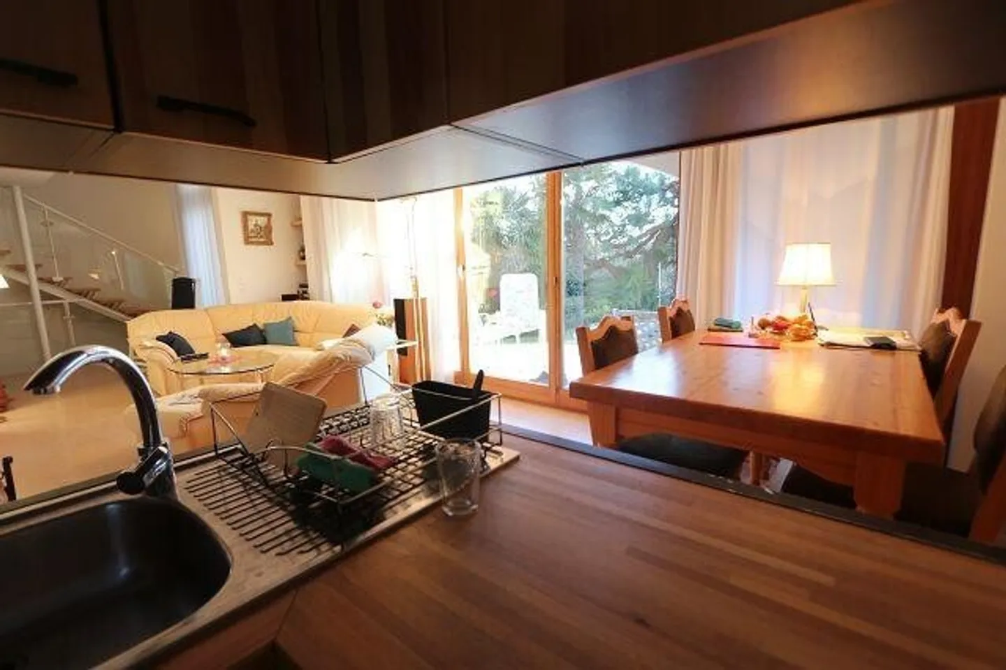 4 1/2-Room Villa with Pool and Large Surroundings - Photo 6 of 13