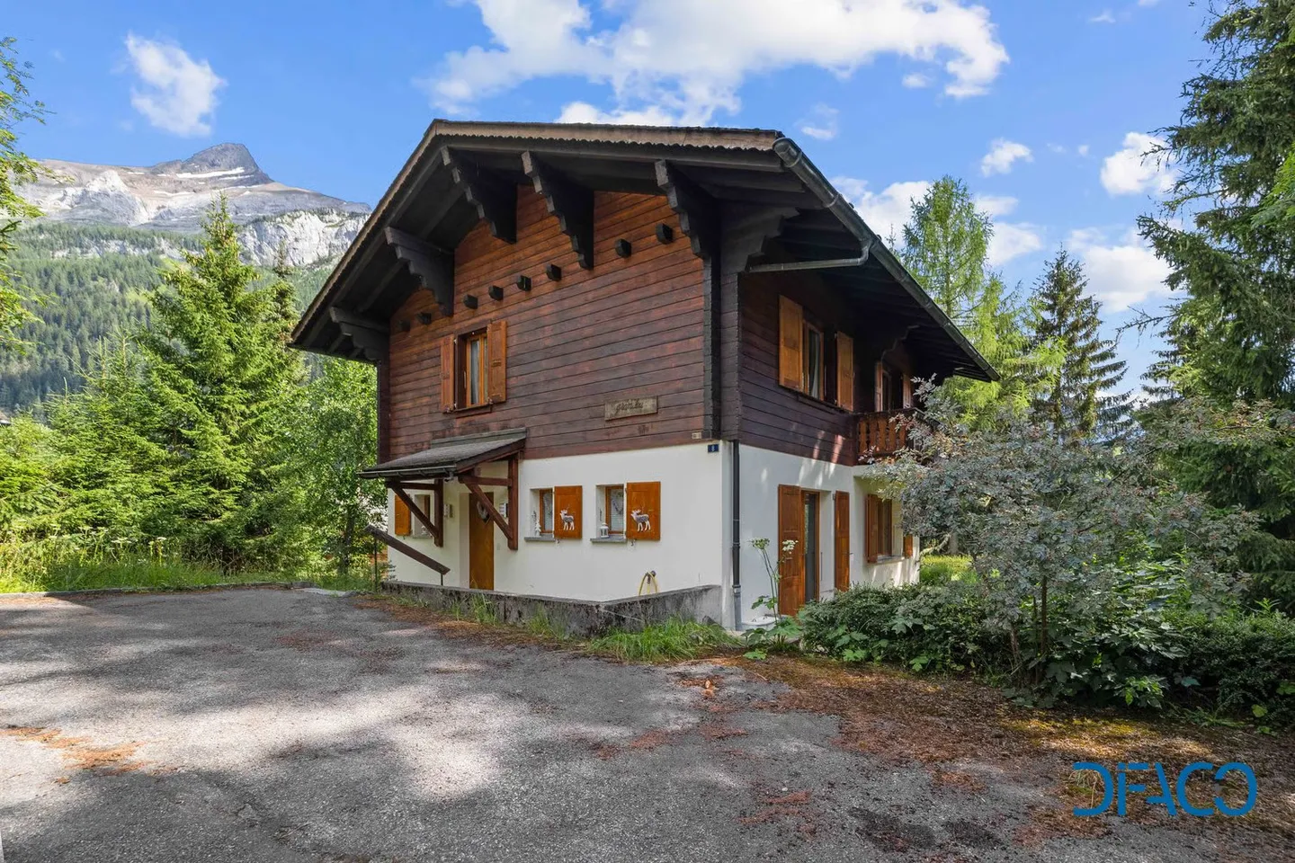 Weekly Rental - Chalet Granilou - Photo 1 of 24