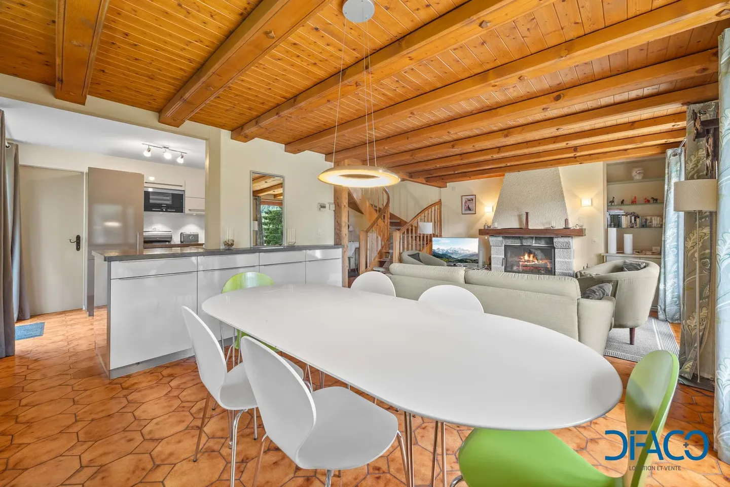 Weekly Rental - Chalet Granilou - Photo 6 of 24