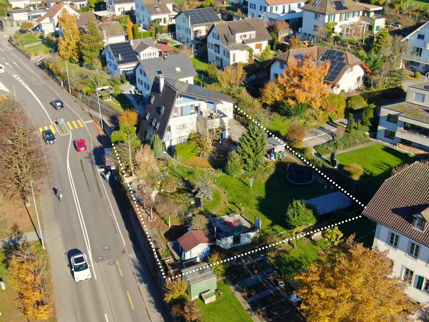 Attraktives 8.5-Zimmer Einfamilienhaus mit Einliegerwohnung - Foto 5 von 6