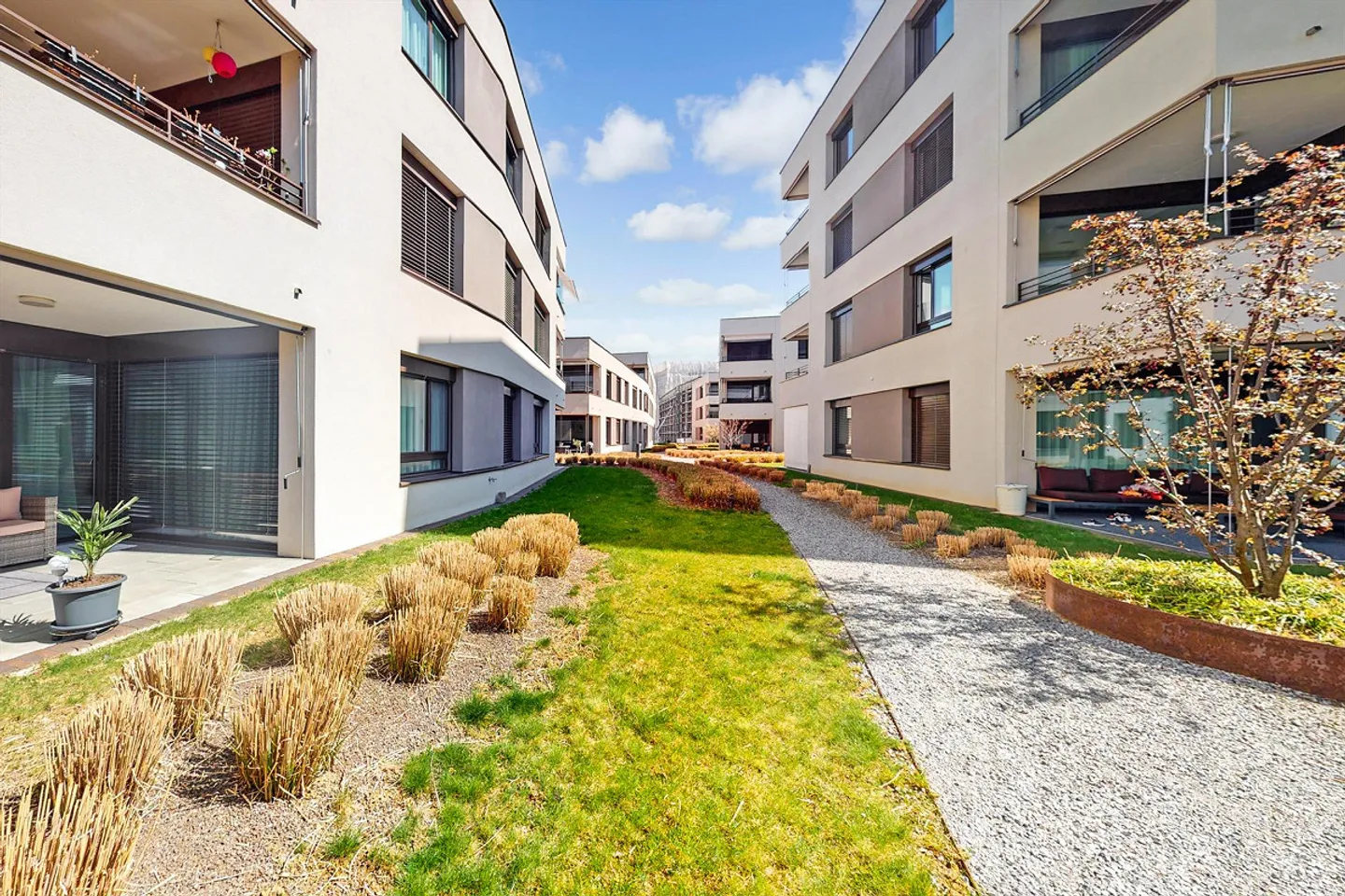 Your new feel-good oasis! - Photo 1 of 6