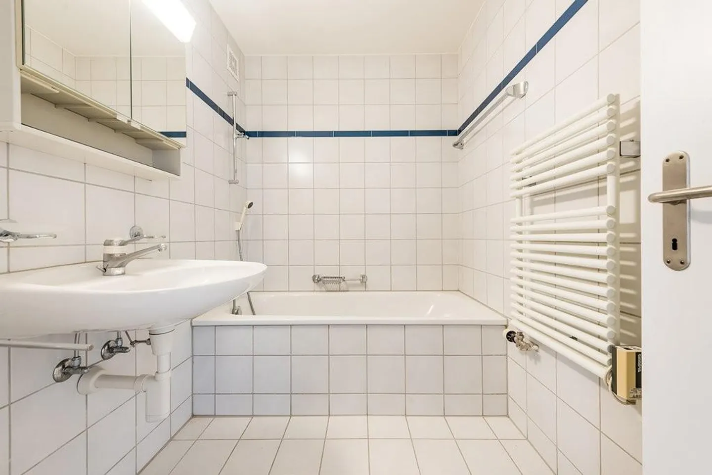 Your new home for relaxation from the hectic everyday life - Photo 4 of 5