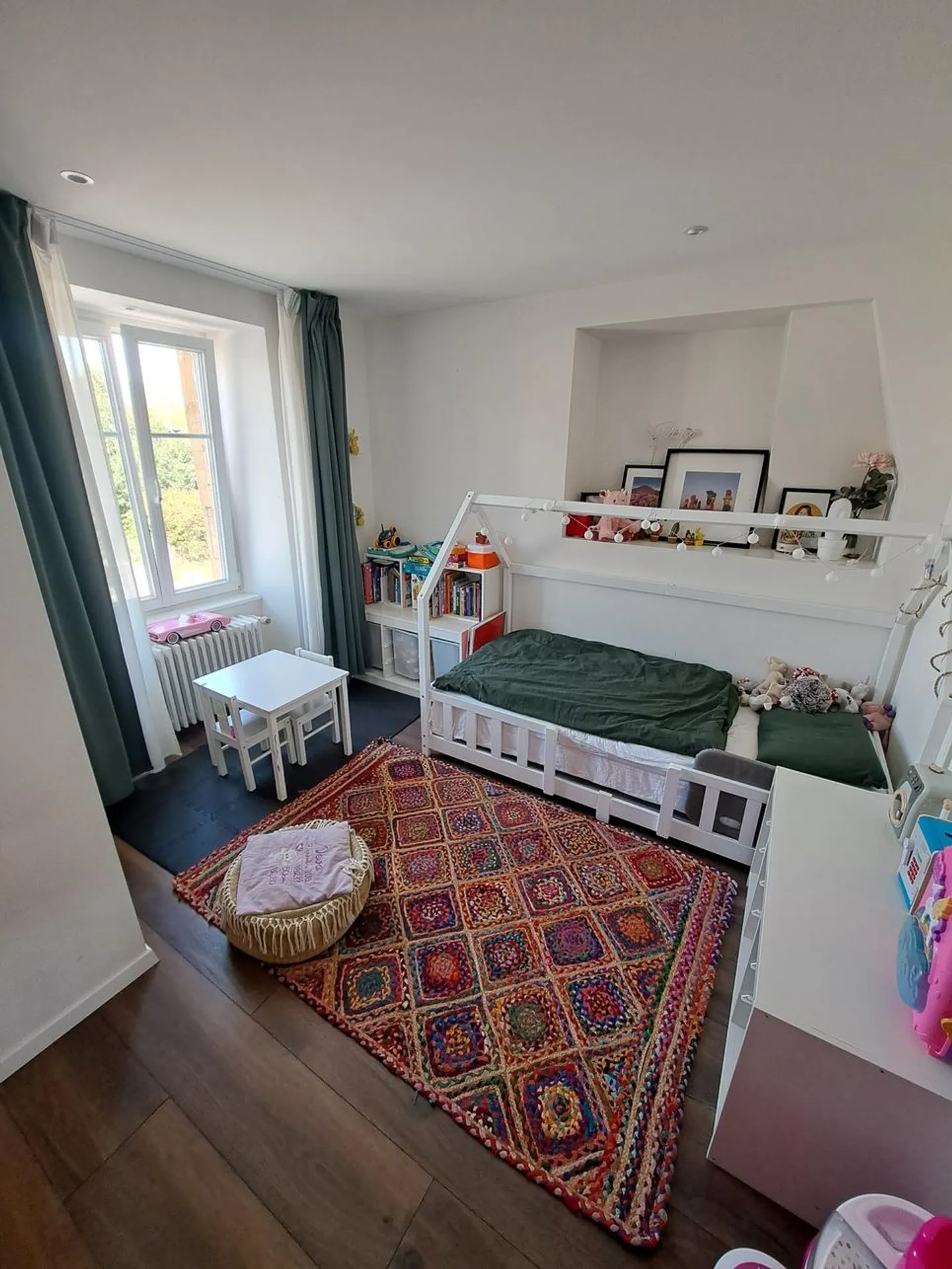 Elegant apartment with 31m2 terrace in the city center - Photo 9 of 13