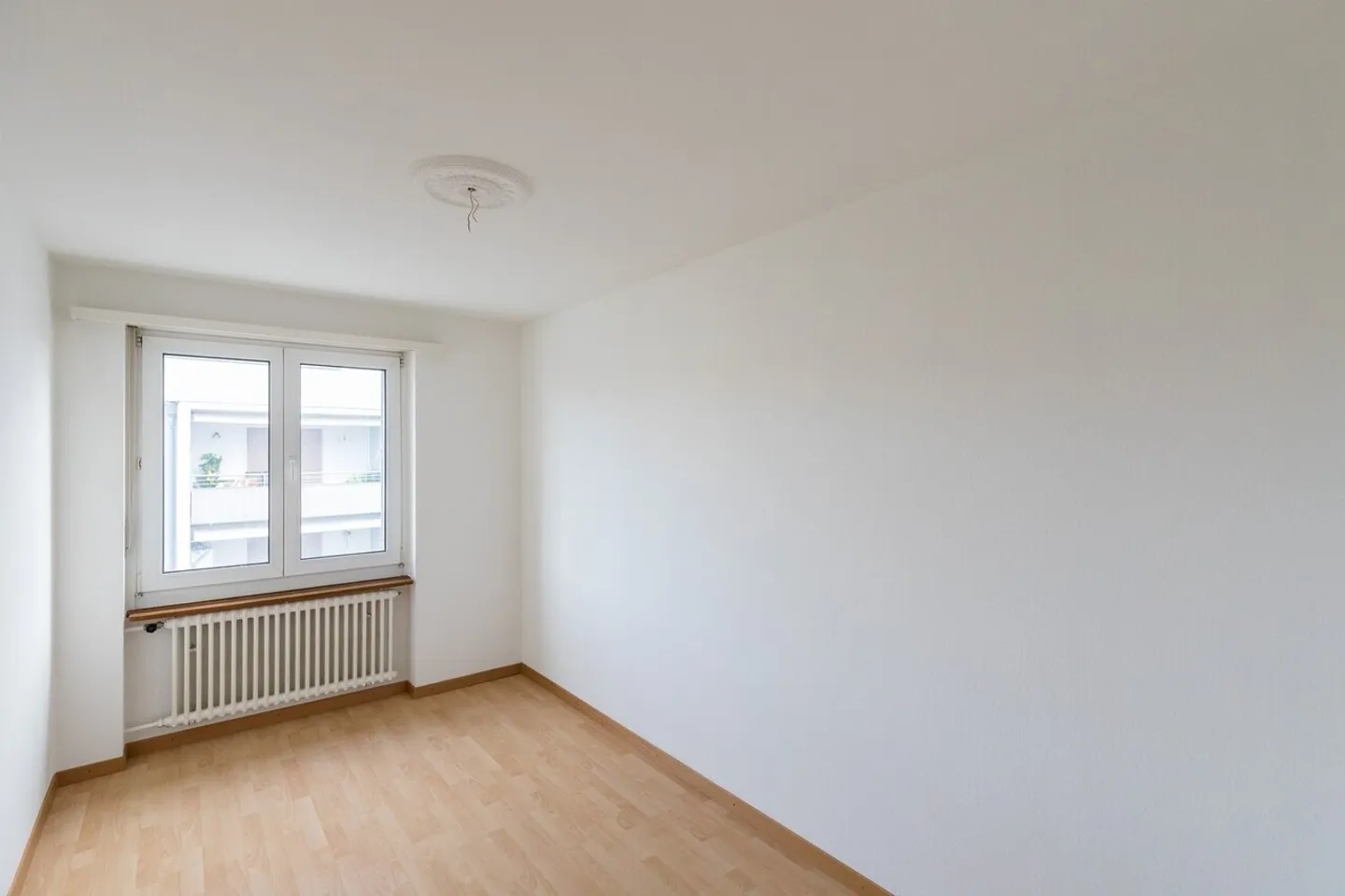 Apartment for rent - Photo 5 of 9