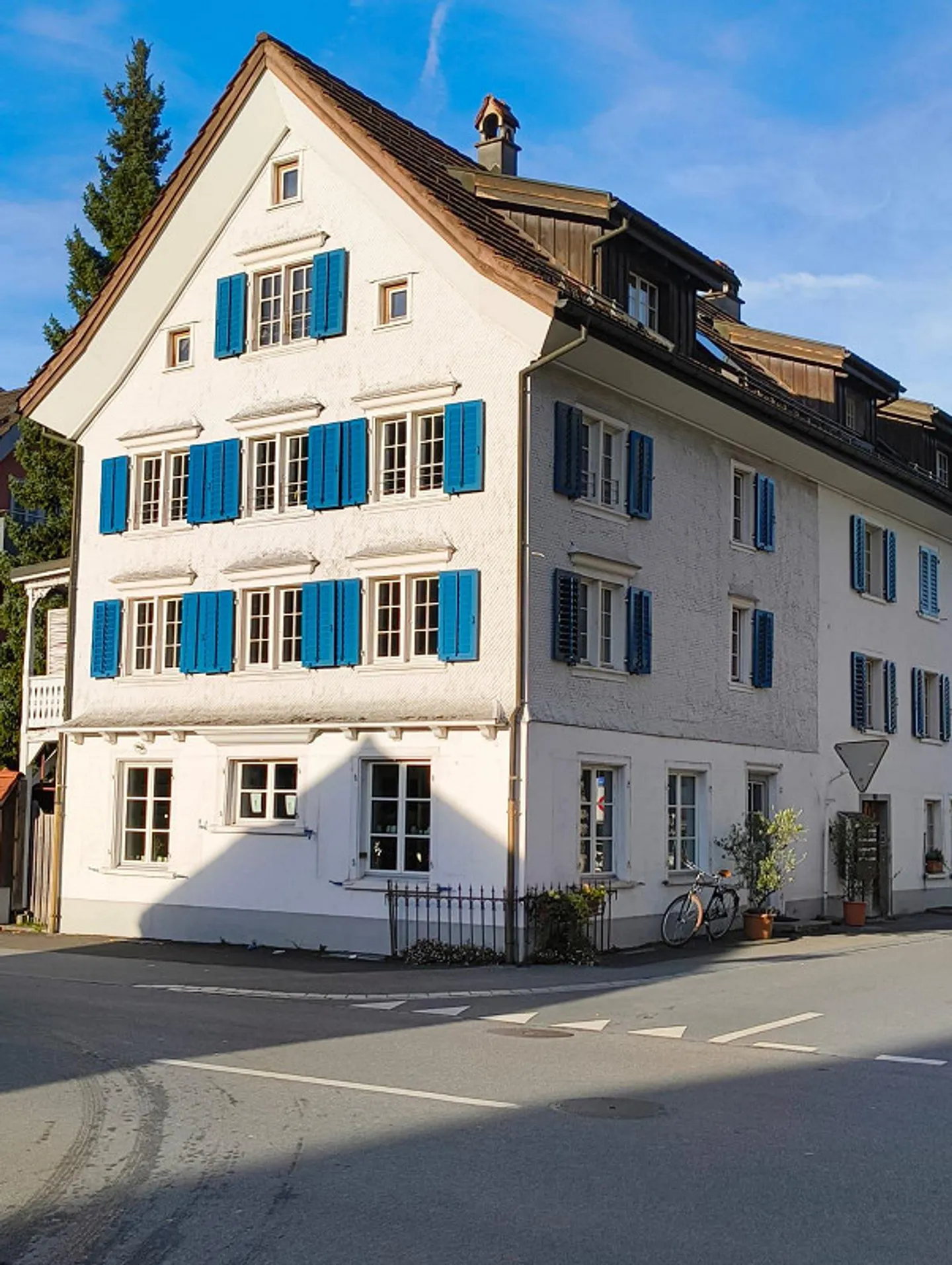 3 pièces - Appartement ancien - Photo 1 sur 10