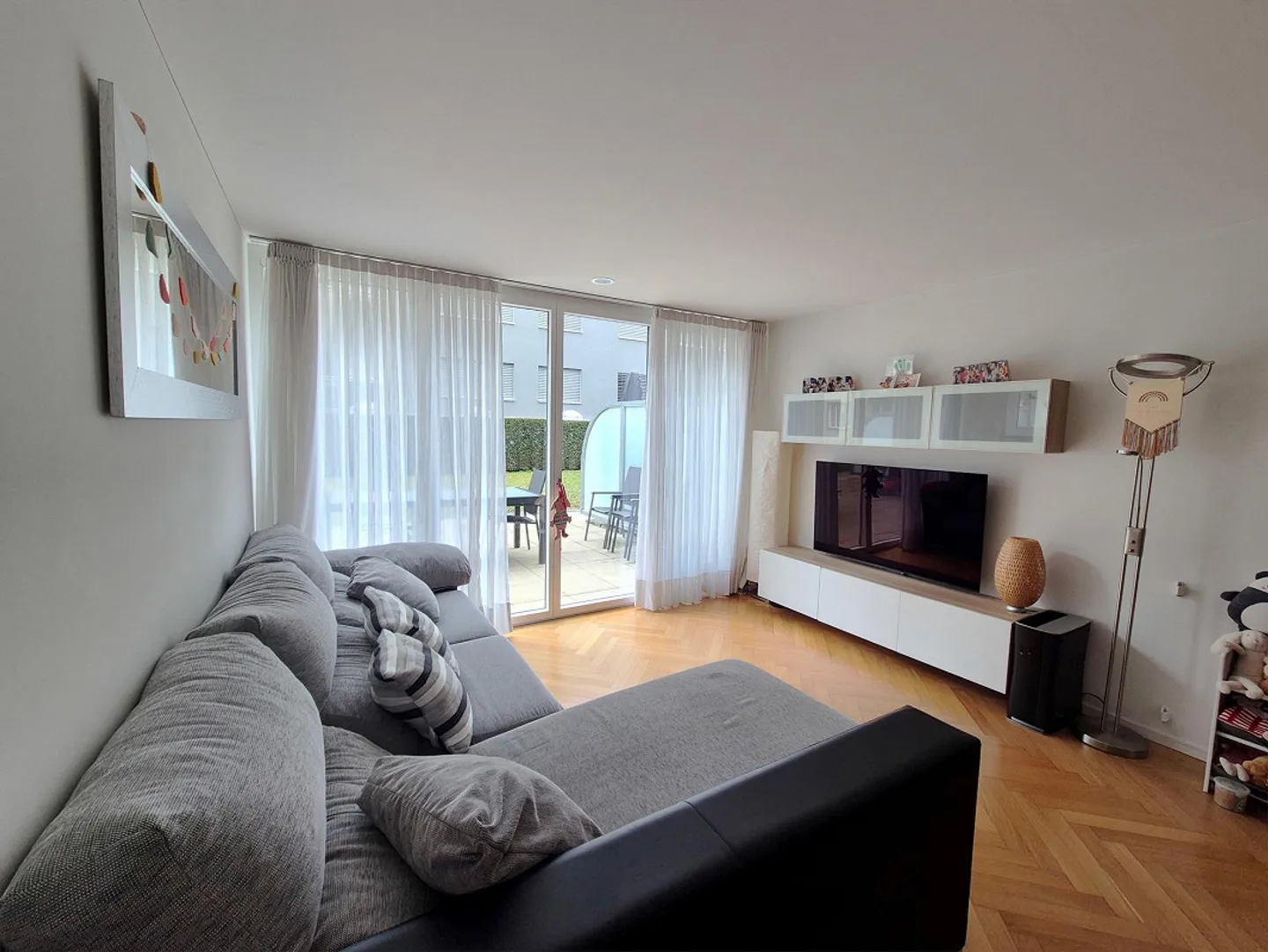 Charmante Wohnung mit Garten - Foto 2 von 8