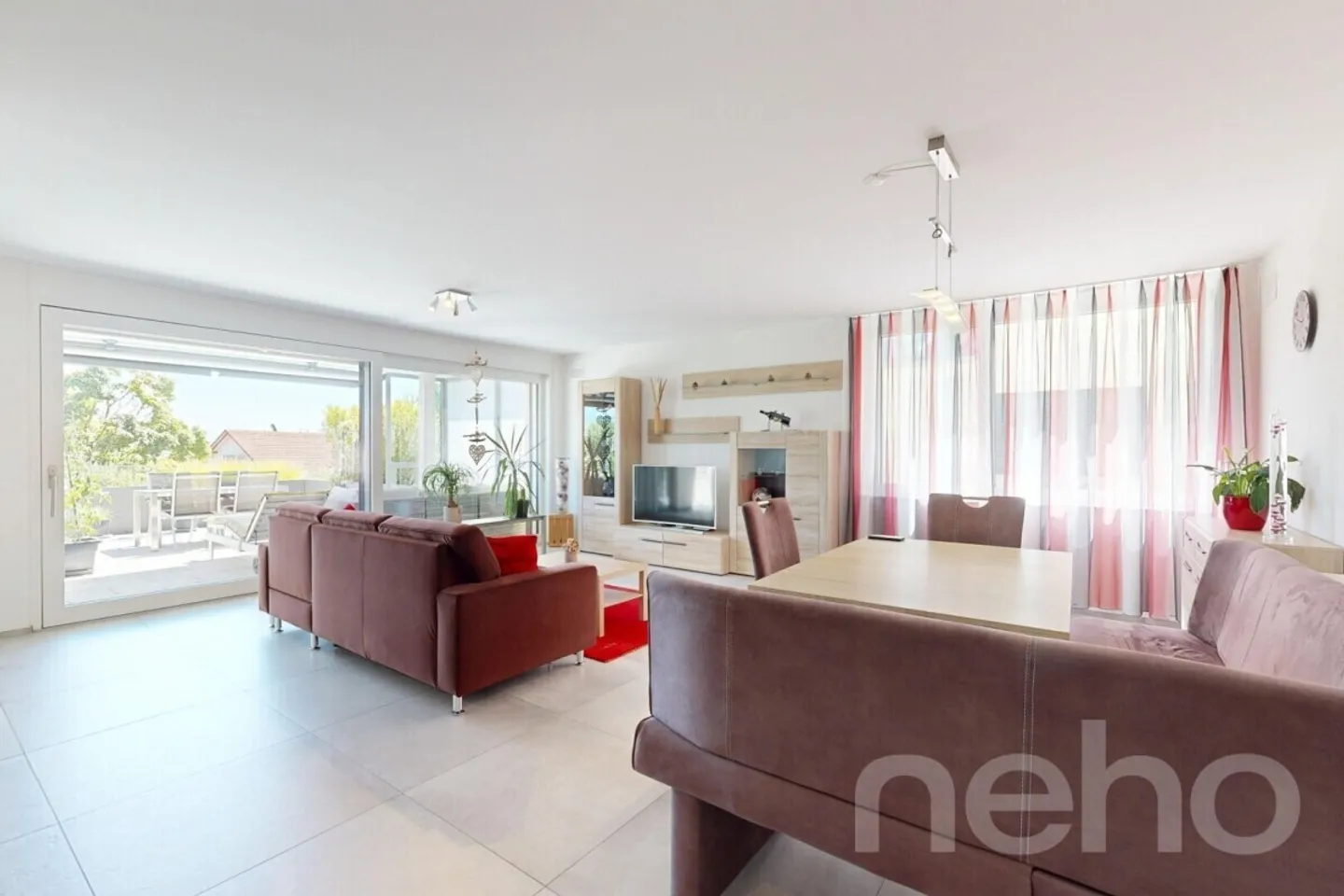 Appartement terrasse exclusif de 4,5 pièces avec un grand espace extérieur - Photo 1 sur 12