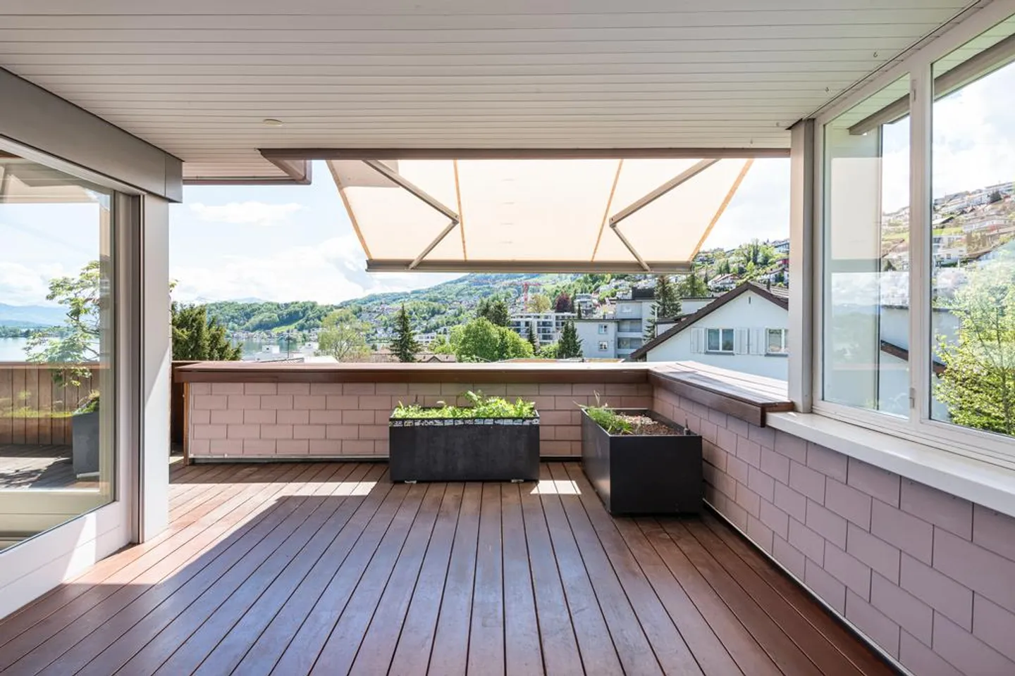 Bright 4.5 Attic Apartment Available Until September 30, 2027 - Photo 6 of 12