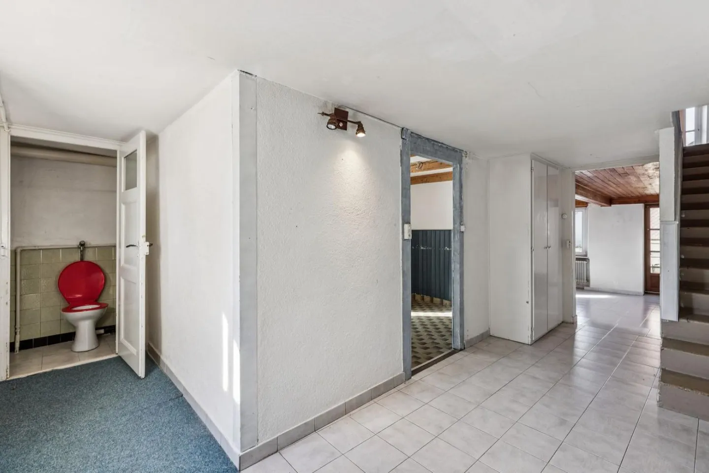 Renovierungsmöglichkeit in La Chaux - Foto 2 von 11