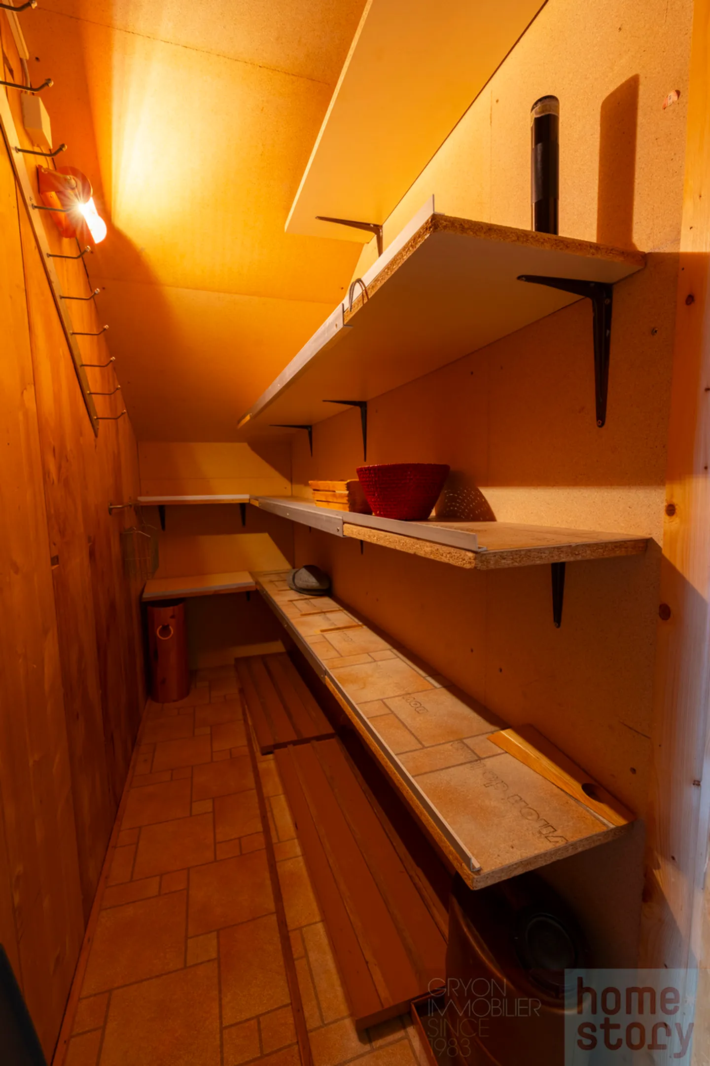 Autonomous chalet with panoramic view - 5 bedrooms in Villars-Ollon - Photo 17 of 30