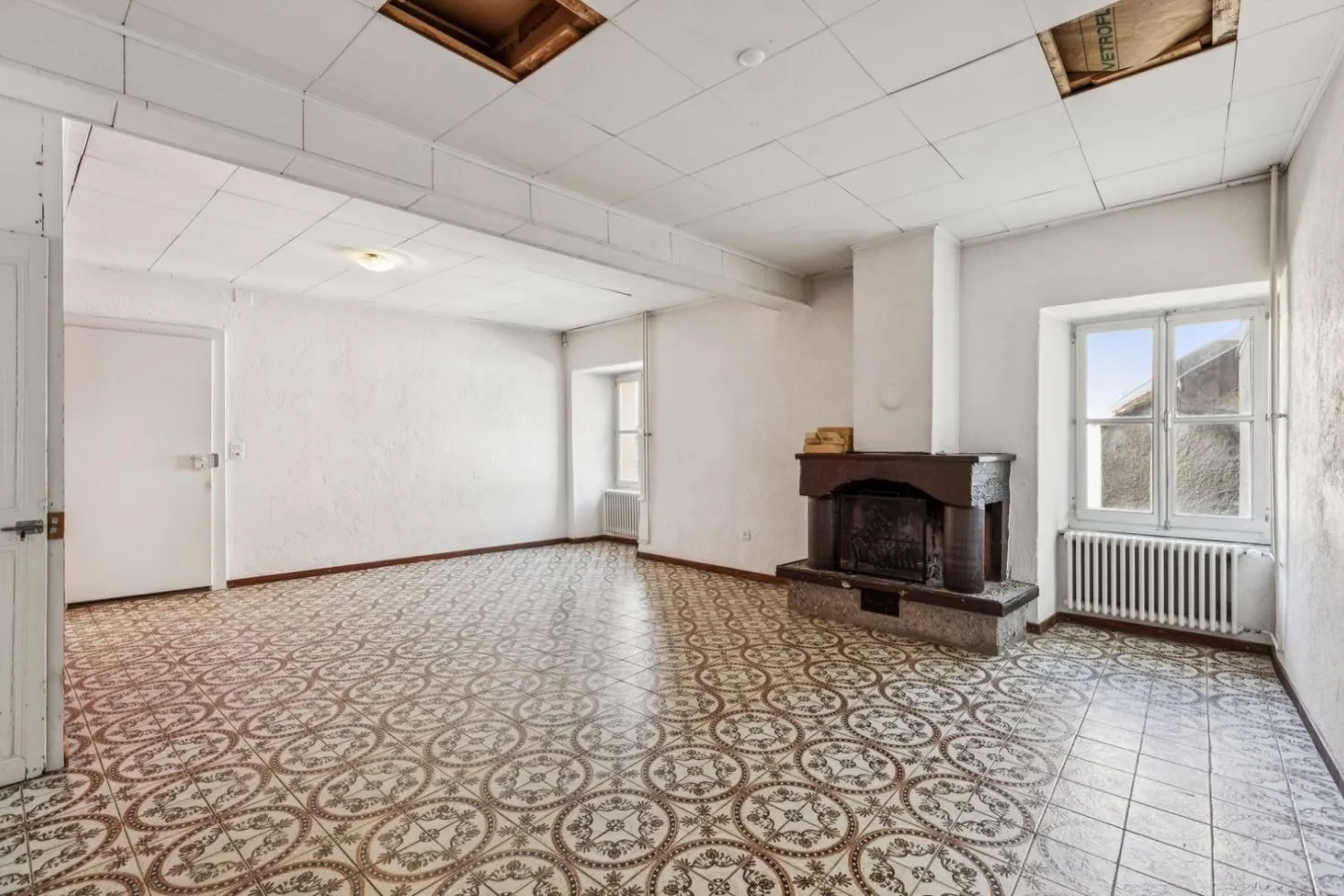 Renovierungsmöglichkeit in La Chaux - Foto 9 von 11