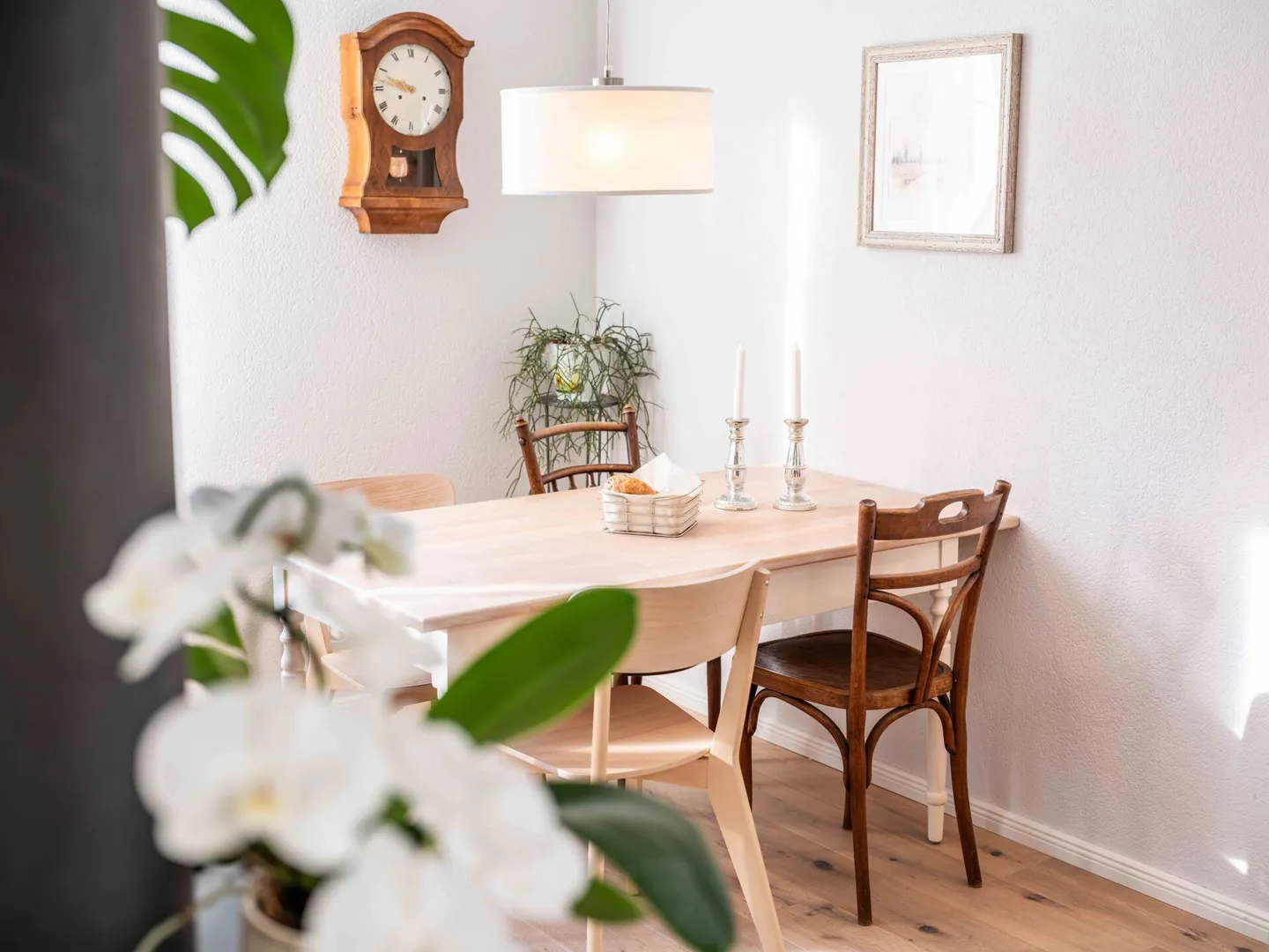 Charming Single-Family House - Photo 11 of 21