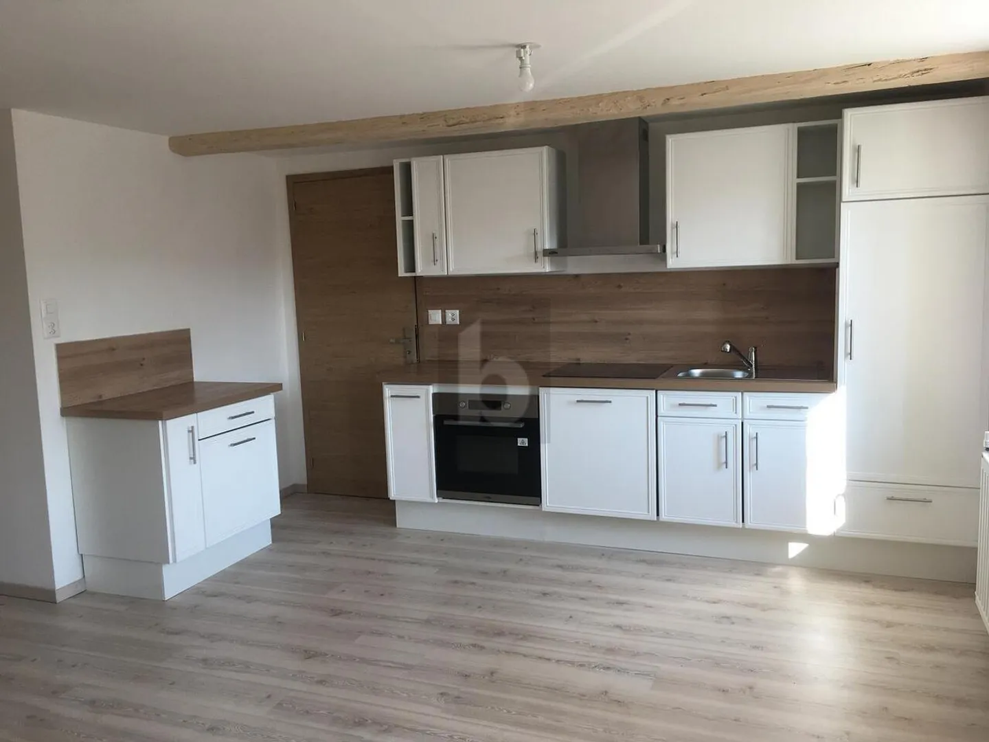 Apartment for sale - Photo 2 of 6