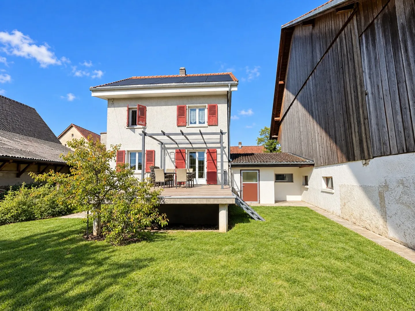 Maison Familiale Spacieuse à Boncourt - Photo 2 sur 38