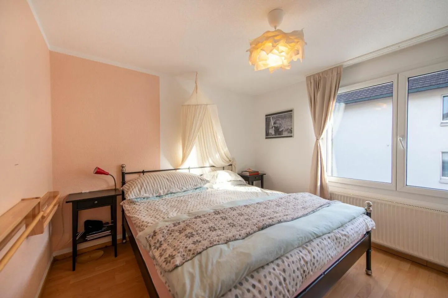 Attractive 6.5-room semi-detached house in a family-friendly location - Photo 8 of 23