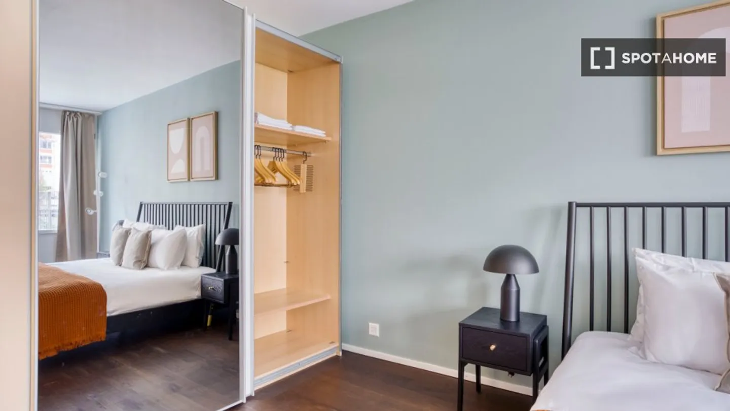 Découvrez, visitez et louez votre nouveau chez-vous en ligne en toute confiance. - Photo 11 sur 14