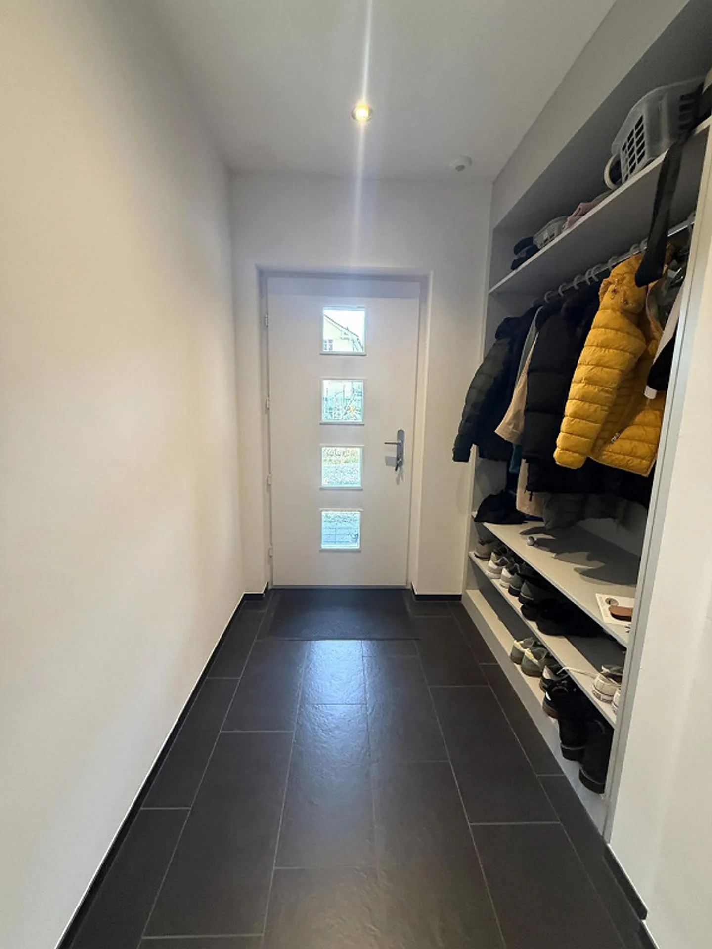 Ampia casa unifamiliare di 5,5 stanze con grande terrazza e molte stanze accessorie - Foto 12 di 20