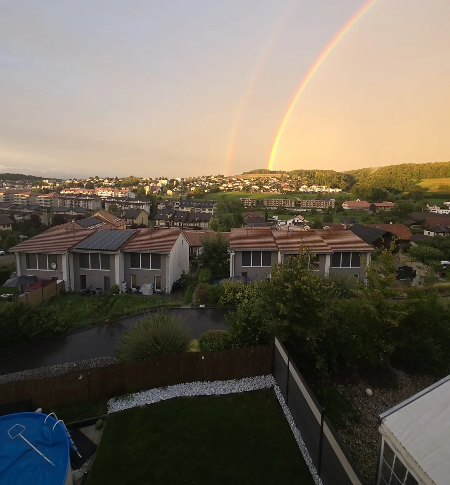 Moderne 4,5-Zimmer Reihenhaus mit Garten in Courtepin - Foto 10 von 11