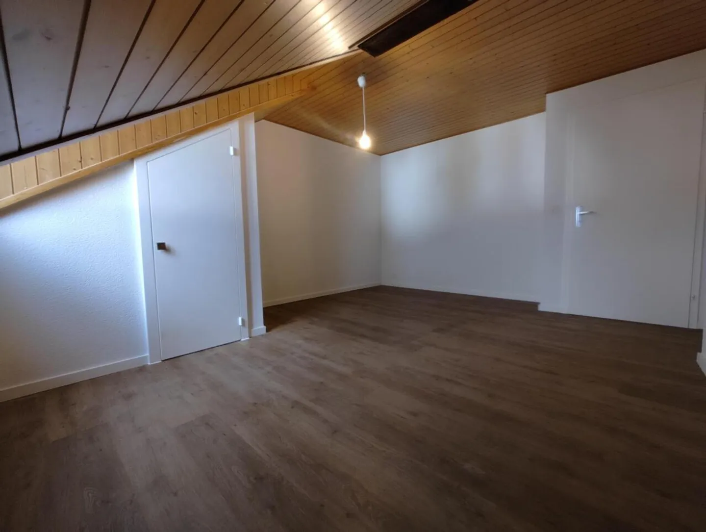 Appartement Rénové Près d'Yverdon - Photo 5 sur 6