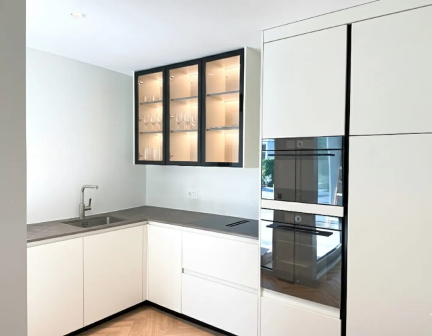 Appartement de jardin luxueux de 2,5 pièces à Zurich - Photo 9 sur 13