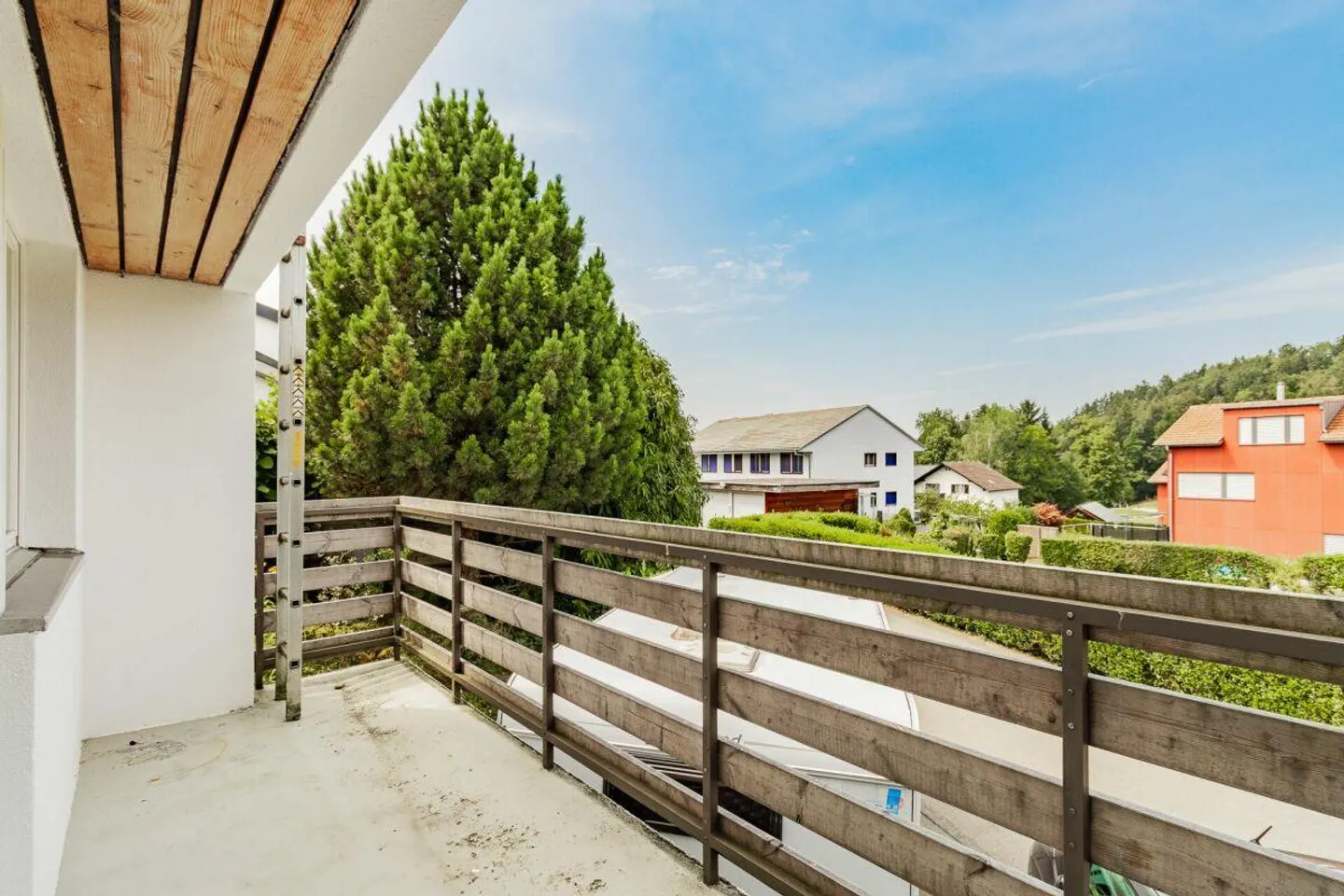 Casa unifamiliare indipendente con 8 camere e vista libera sull'Alpstein - Foto 10 di 14