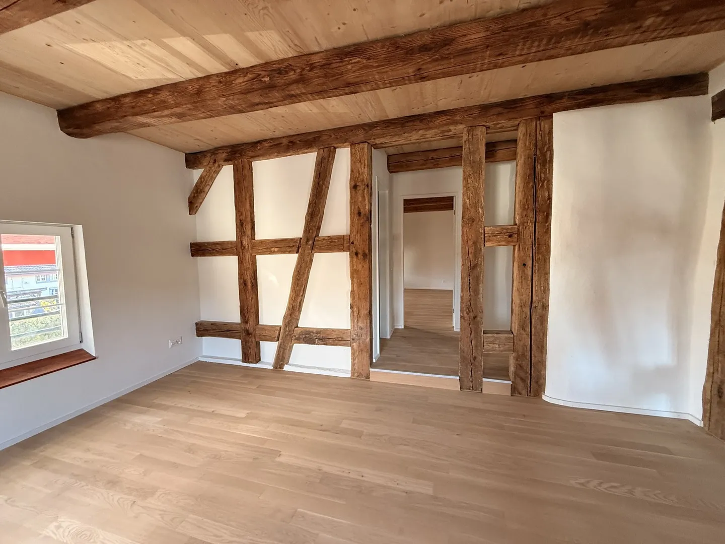 Exclusive Living with Character – Completely Renovated Apartments in a Historic Timber House - Photo 7 of 8