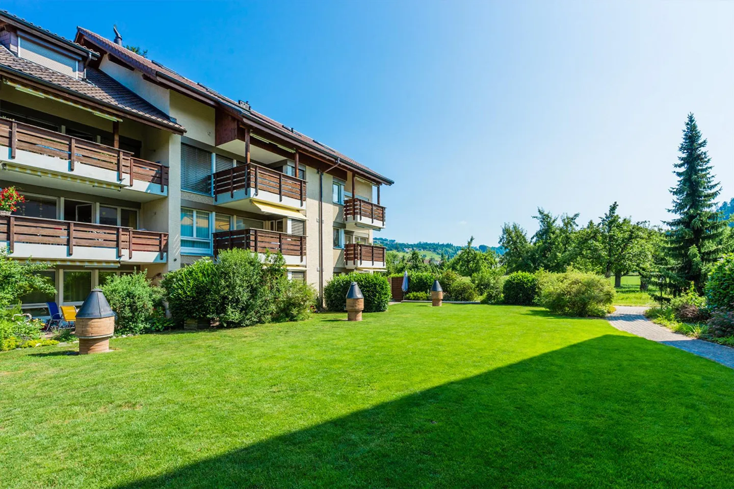 Perfekte Wohnung in grüner Oase - Foto 2 von 7