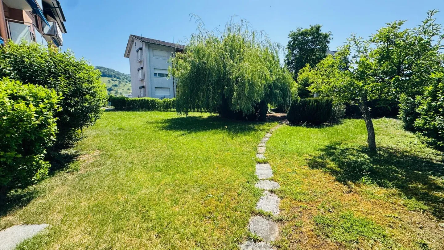 Grosszügige 5.5-Zimmer-Wohnung mit mehreren Balkonen, Carport, Parkplatz & viel Stauraum - Foto 18 von 19