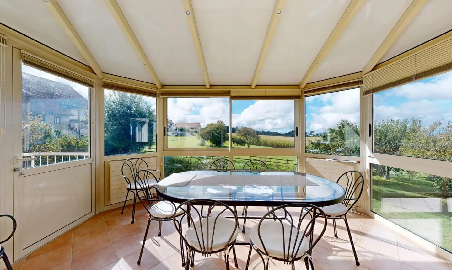 Villa to renovate or construction project on a large plot - Photo 7 of 11