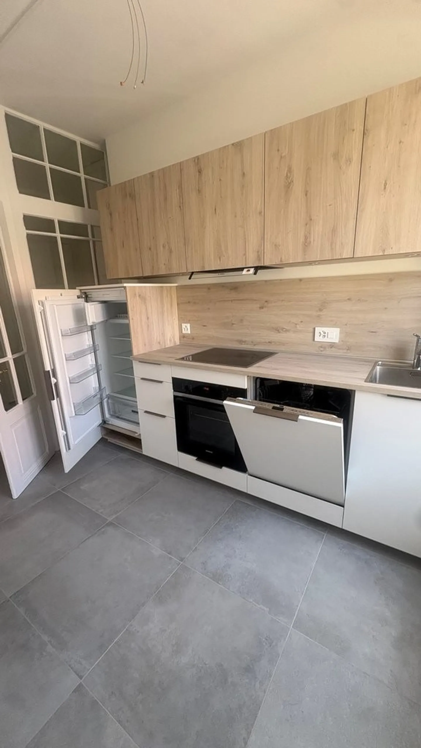 STUDIO FOR RENT FULLY RENOVATED - Photo 2 of 7