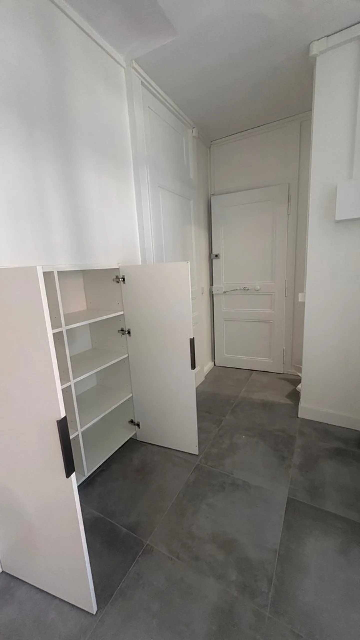 STUDIO FOR RENT FULLY RENOVATED - Photo 5 of 7