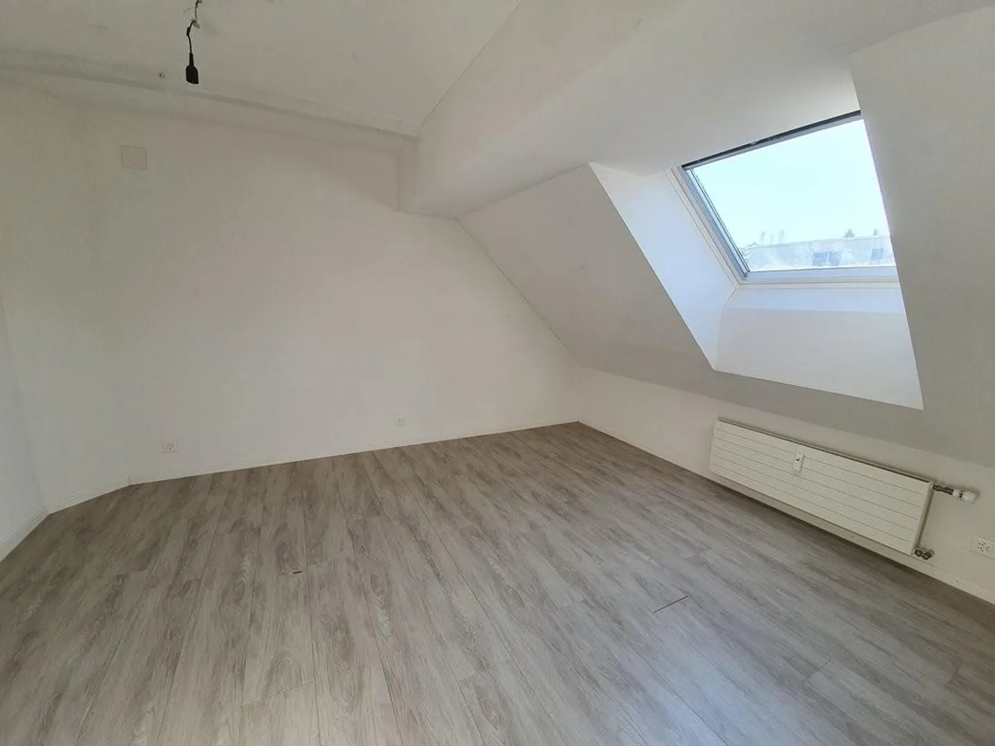 Appartamento moderno in una posizione centrale a Islikon - Foto 4 di 7