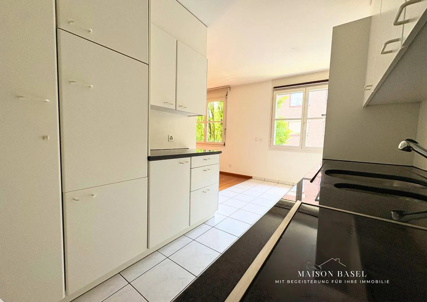 Zentrale Basler Wohnung - Foto 3 von 14