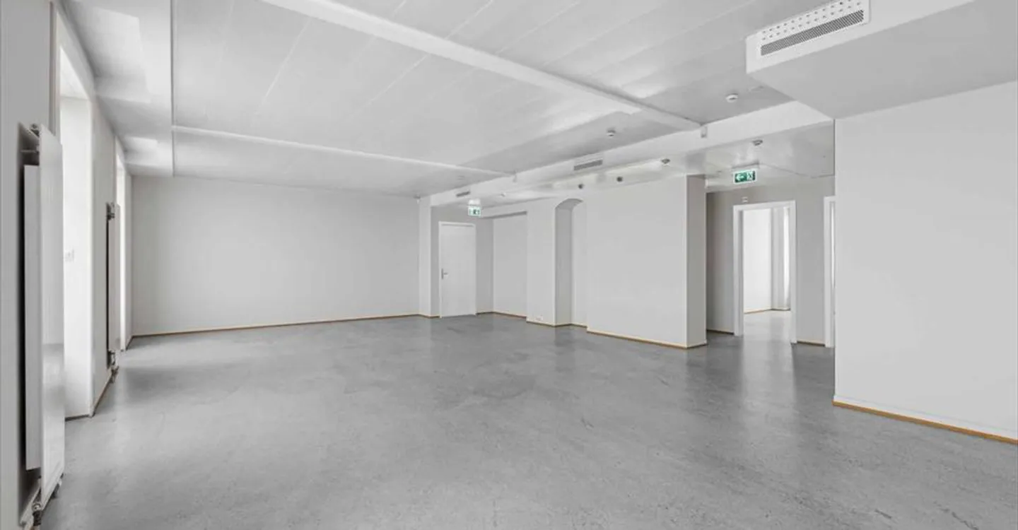 Office space for rent - Photo 4 of 5