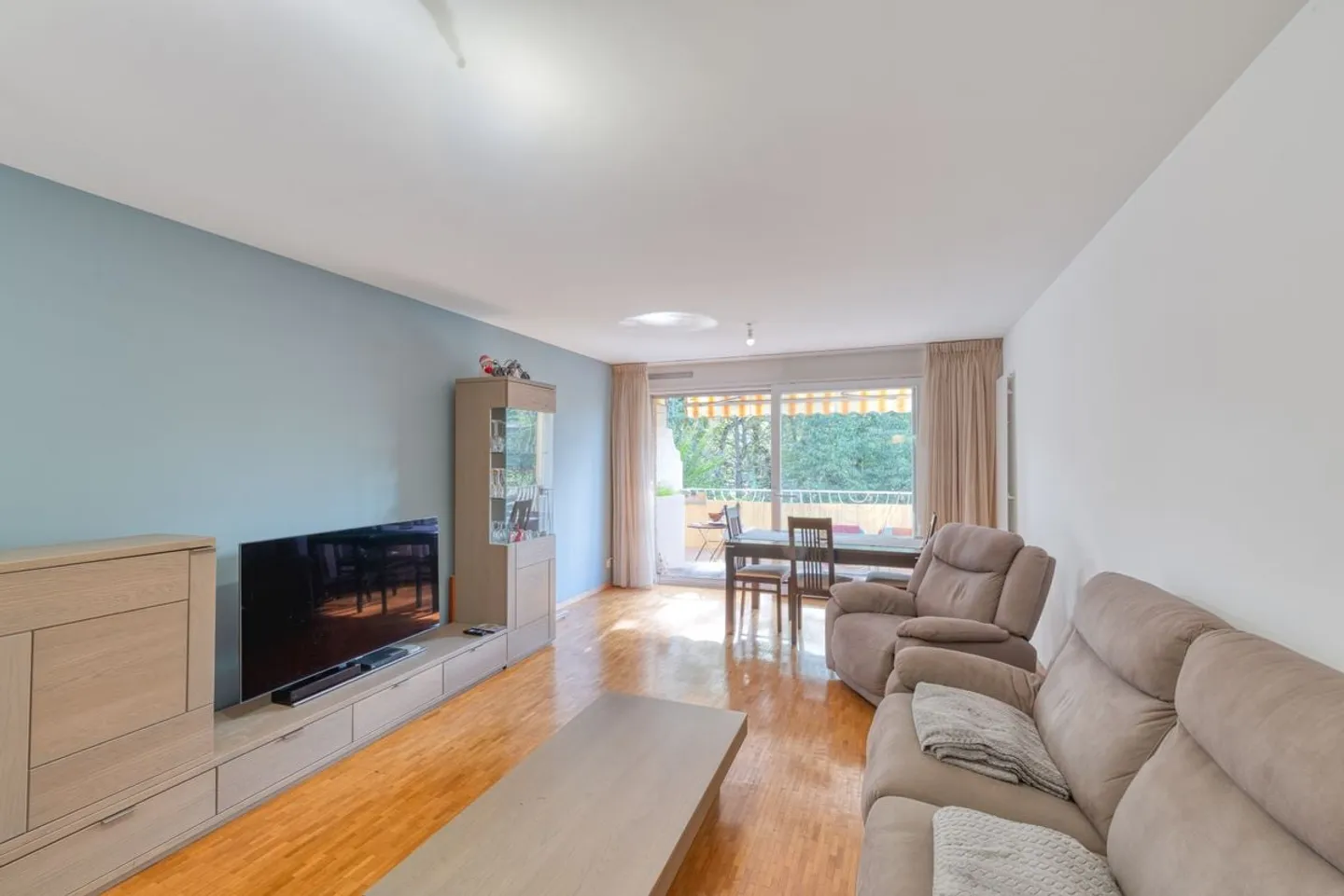 Magnifique appartement de 4,5 pièces avec passage - Photo 1 sur 3