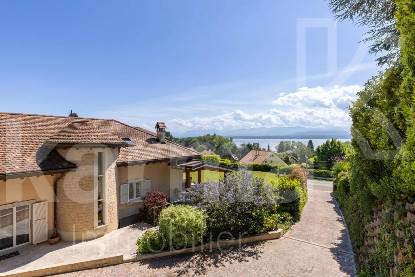 Stunning Villa with Lake View - Photo 2 of 18