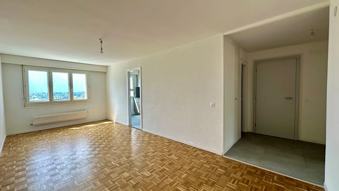 Geräumige 3.5-Zimmer-Wohnung - Foto 2 von 9