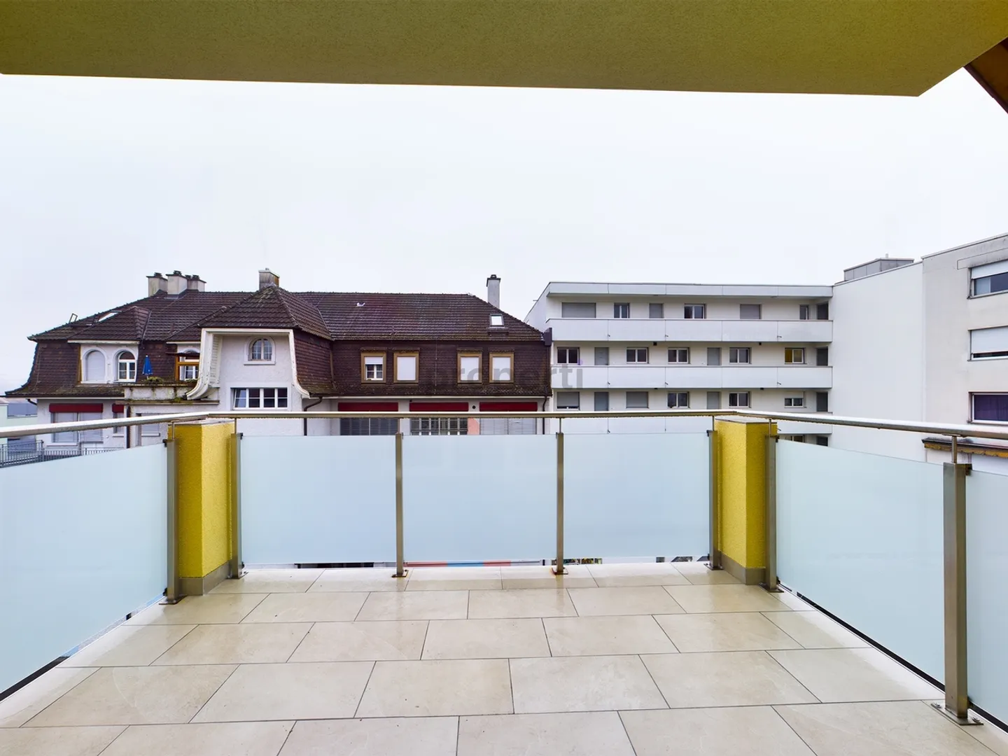 Moderne 3.5-Zimmer-Dachwohnung mit Balkon, Grenchen - Foto 4 von 6