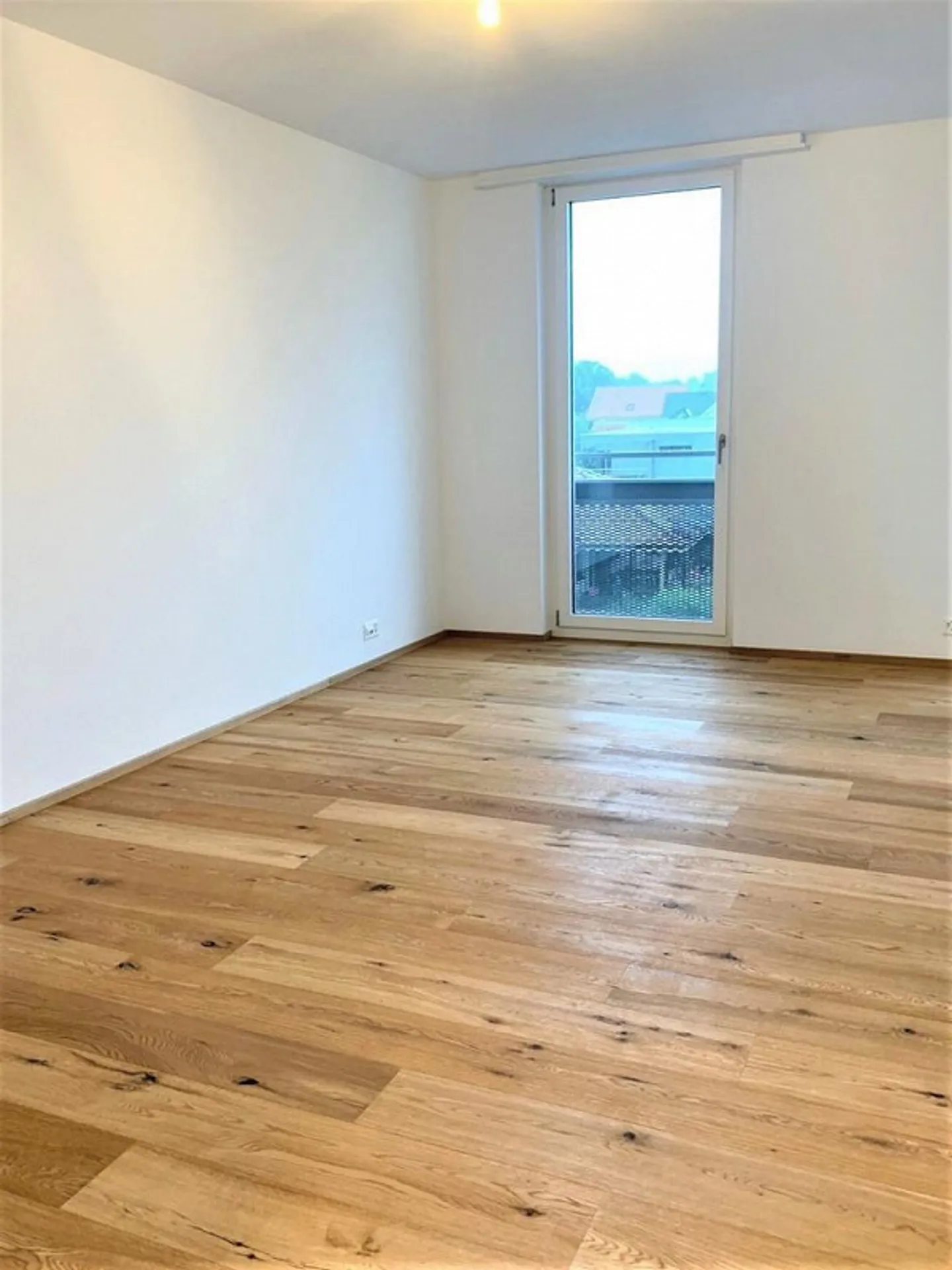 Vie moderne directement sur la Lüssel avec deux balcons - Photo 4 sur 8