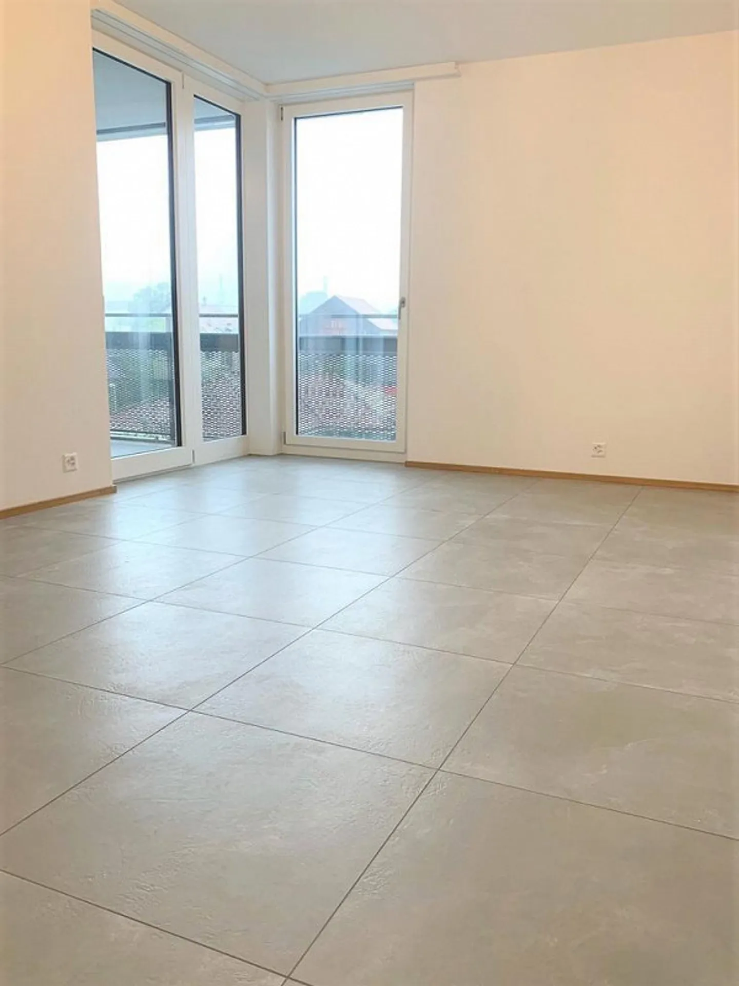 Vie moderne directement sur la Lüssel avec deux balcons - Photo 3 sur 8