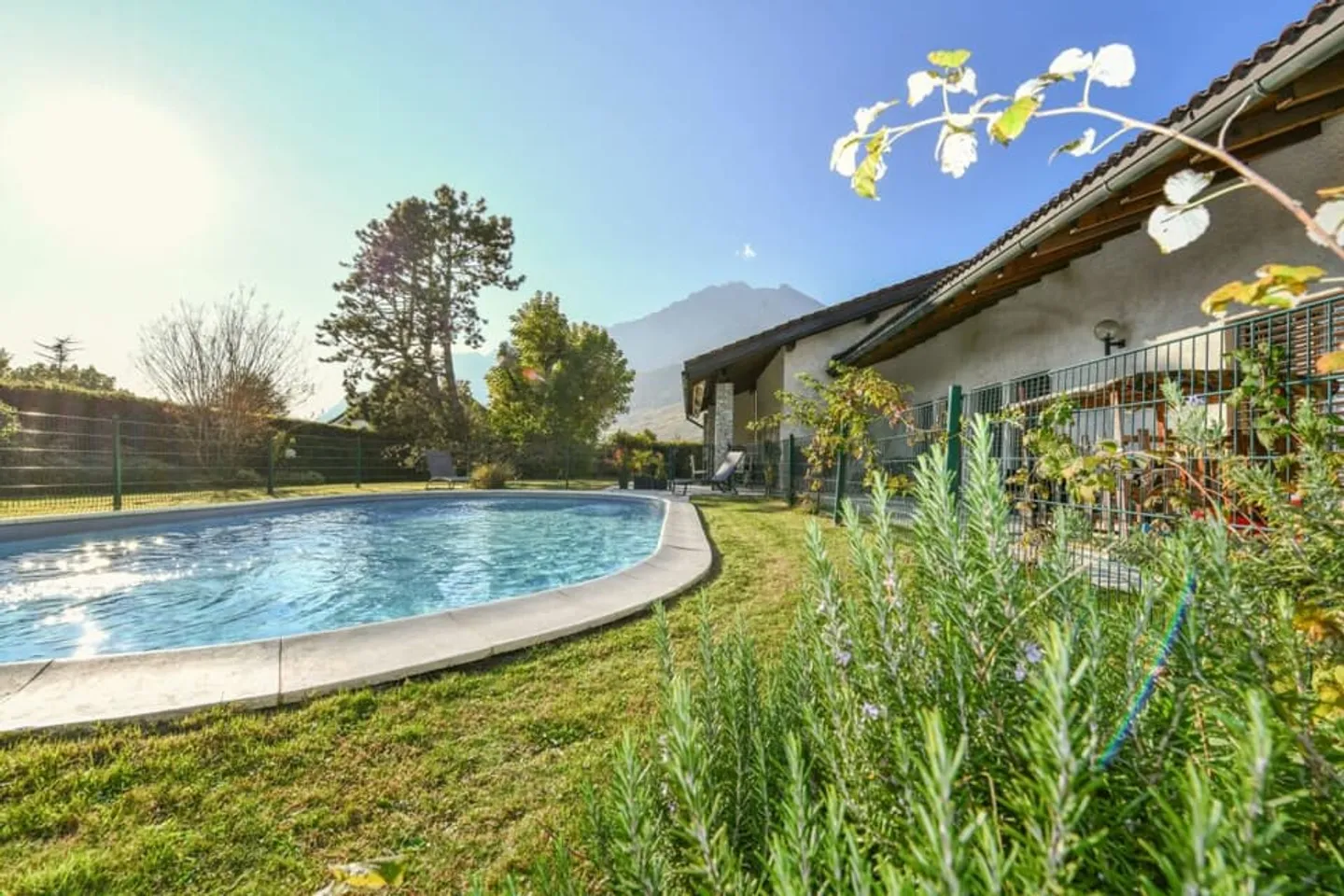 Vétroz, individuelle Villa mit Schwimmbad - Foto 1 von 13