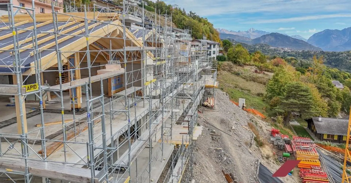 SAVIESE, prächtige 4,5 Zimmer mit atemberaubendem 180° Blick - große Terrasse - Foto 2 von 10